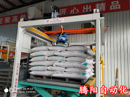 全自動碼垛機是工業(yè)生產碼垛的必然趨勢