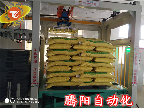 占用空間少，效率高的碼垛機行業(yè)優(yōu)勢